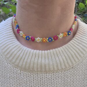 Cute colorful daisies choker